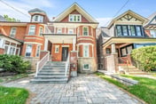 *1 Minute to BMO Field* 4 Bedroom Home In Downtown