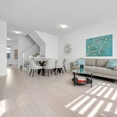 *Beautiful Family Home* With a Backyard + Parking