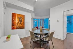 *10/10 Location* 2 BR Downtown Condo with GYM - Image 5