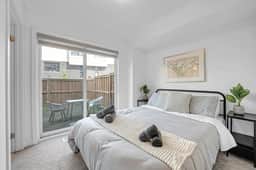 *Beautiful Family Home* With a Backyard + Parking - Image 4