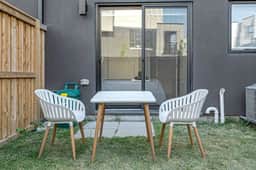 *Beautiful Family Home* With a Backyard + Parking - Image 3