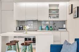 *Cozy Modern Condo* - Heart of Downtown & Gym - Image 5