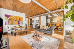 *Golden Loft*- RARE Downtown 2BR + Parking & Games - Image 4