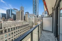 *World Cup* Stylish Downtown Apartment With Gym - Image 5