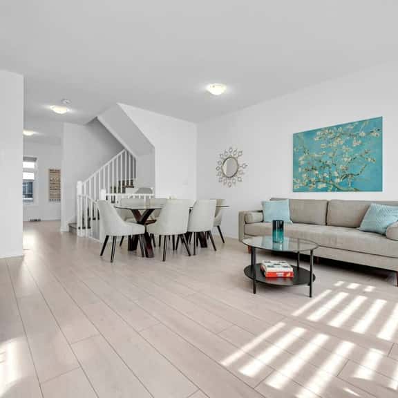 *Beautiful Family Home* With a Backyard + Parking - Image 1