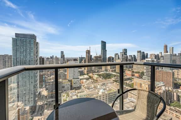 *Beautiful View* High Floor 2 Bedroom Modern Condo - Image 5